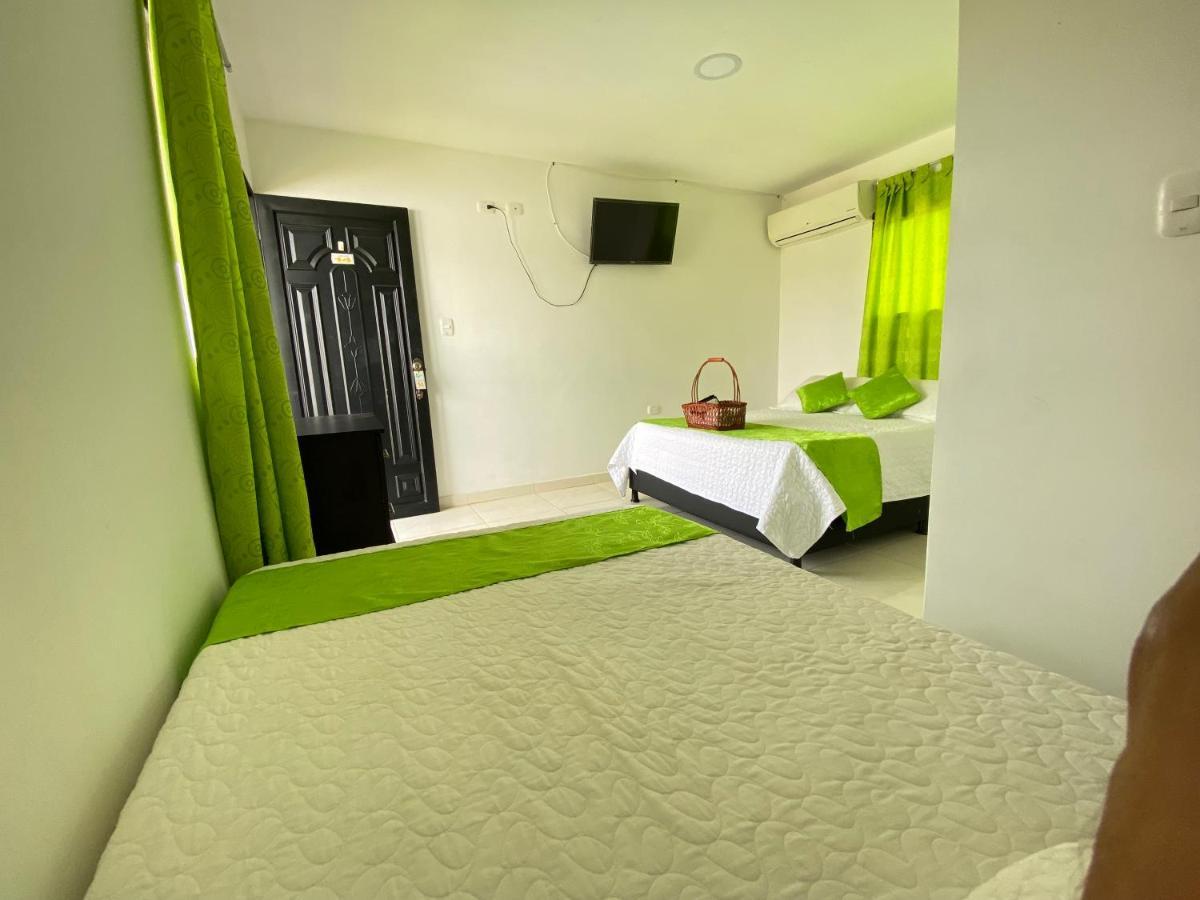 Hv Sueno Real Tatacoa Hotel วิลญาเวียคา ภายนอก รูปภาพ