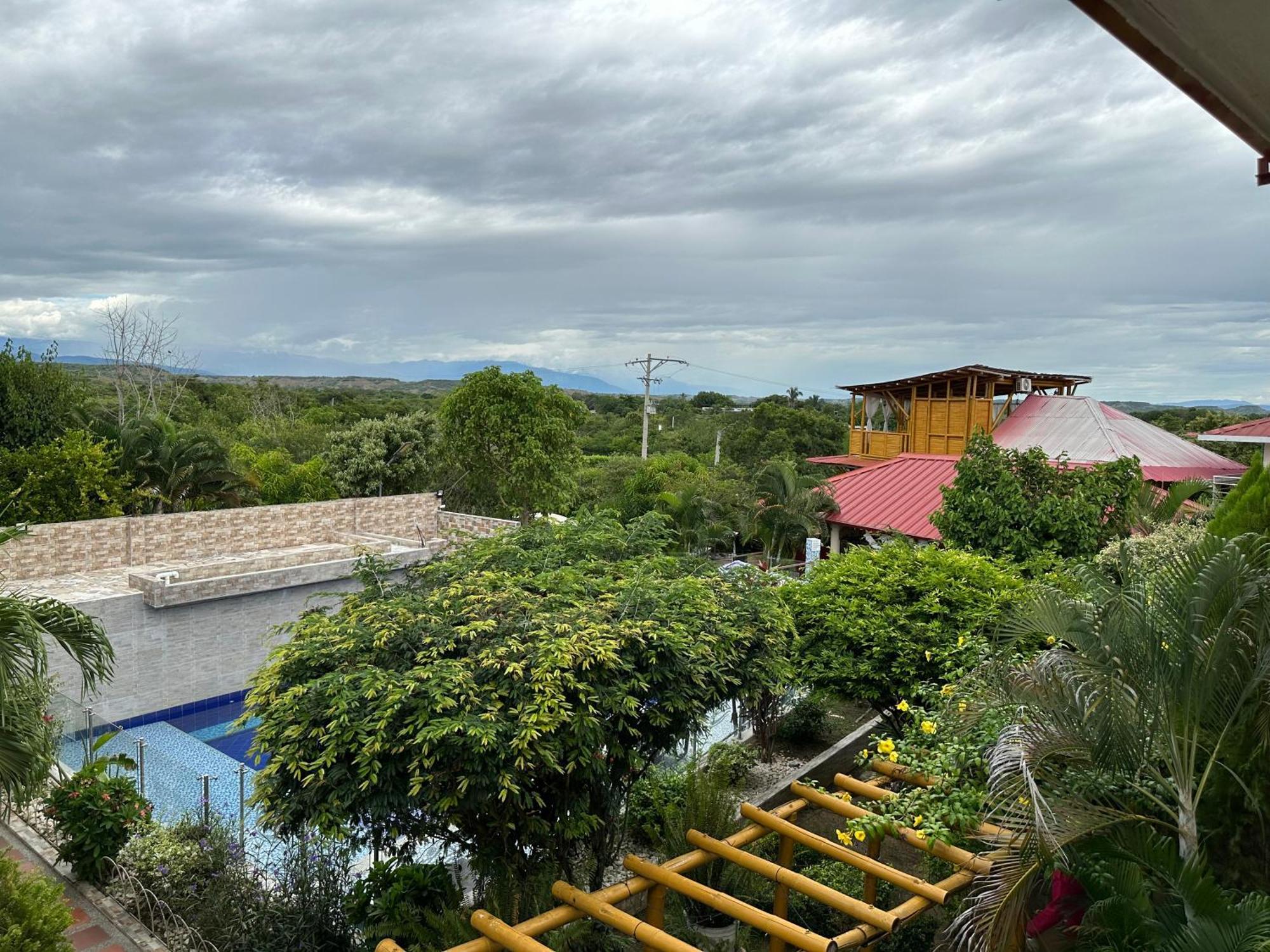 Hv Sueno Real Tatacoa Hotel วิลญาเวียคา ภายนอก รูปภาพ