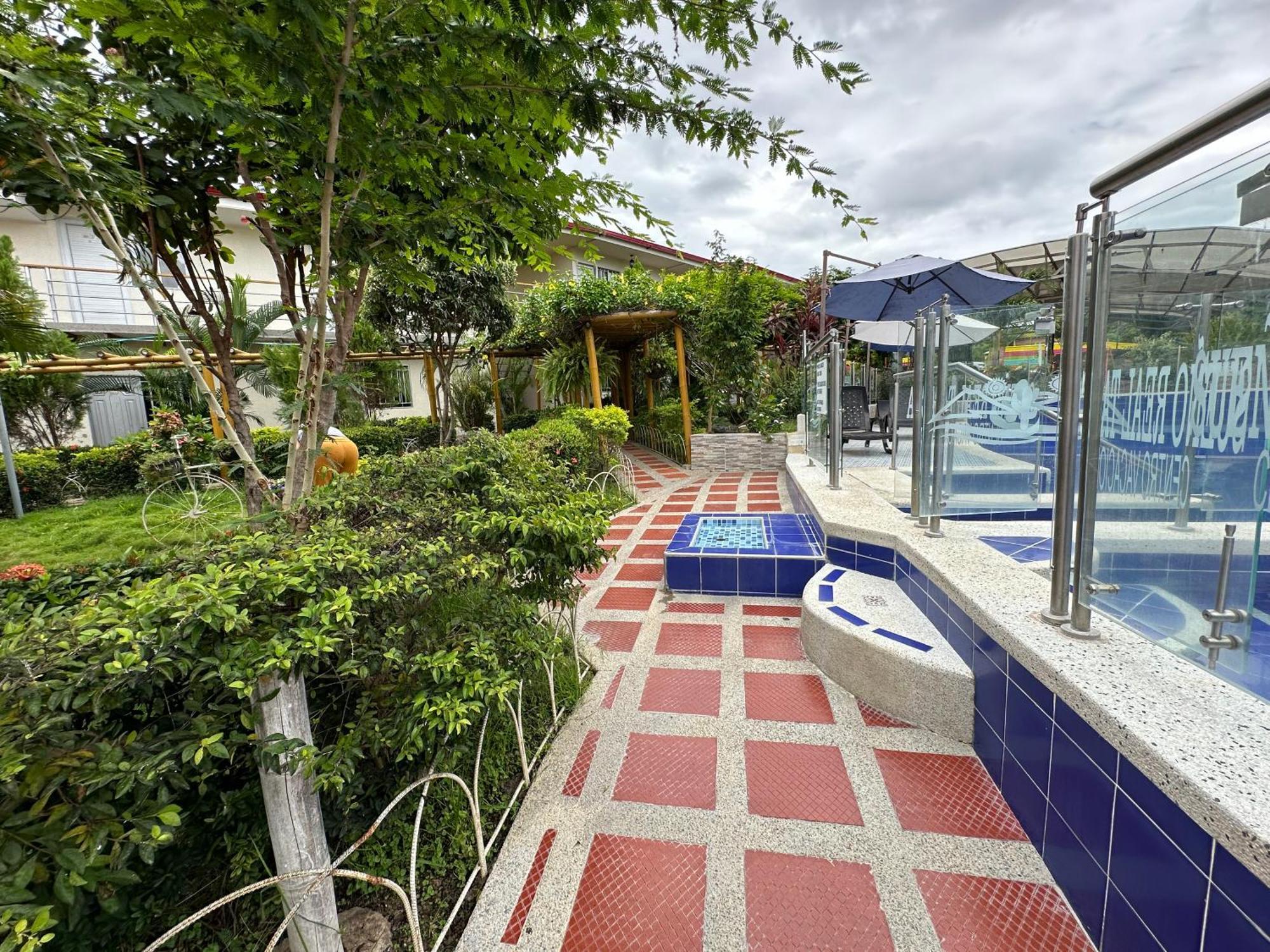 Hv Sueno Real Tatacoa Hotel วิลญาเวียคา ภายนอก รูปภาพ